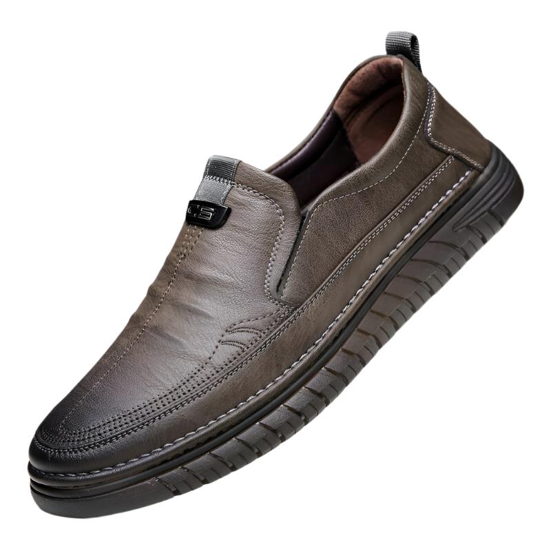 Men's Casual Shoes Classic brown color